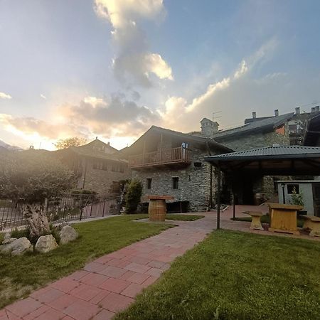 Le Temps Retrouve - Casa Tipica Con Giardino Βίλα Villeneuve Εξωτερικό φωτογραφία